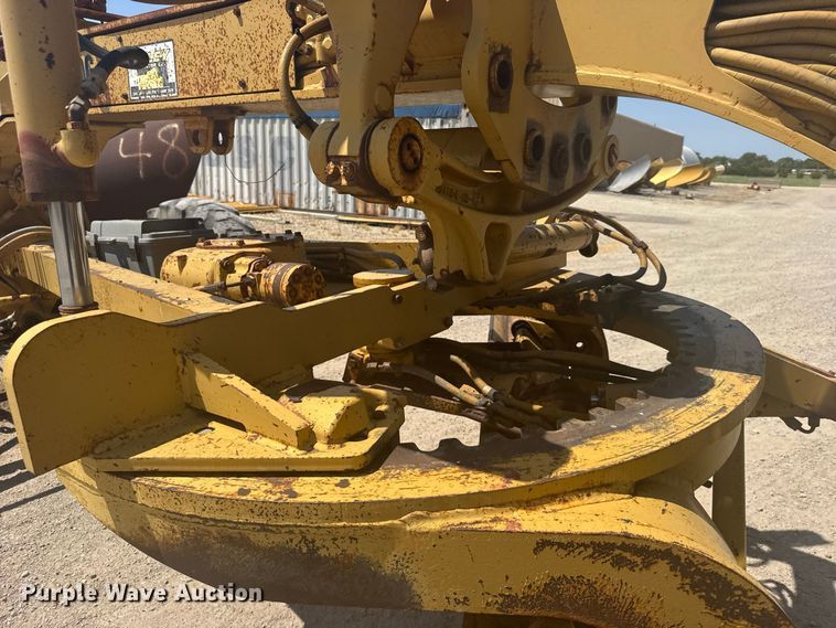 image for item DY3202 1990 Caterpillar 120G motor grader