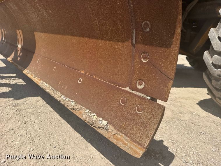 image for item DY3202 1990 Caterpillar 120G motor grader