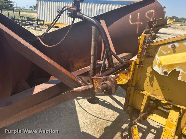 image for item DY3202 1990 Caterpillar 120G motor grader