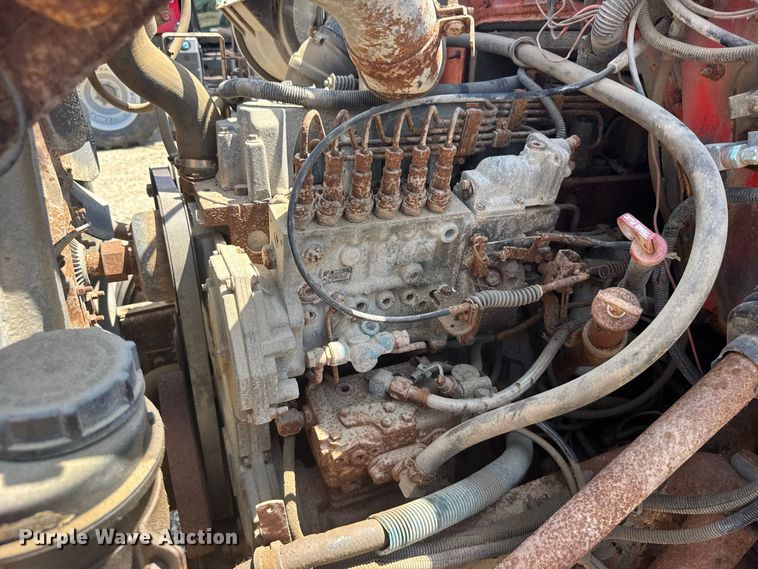 image for item DY3203 1997 International F4900 dump truck