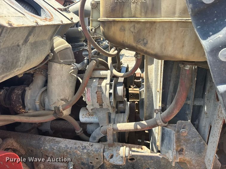 image for item DY3203 1997 International F4900 dump truck