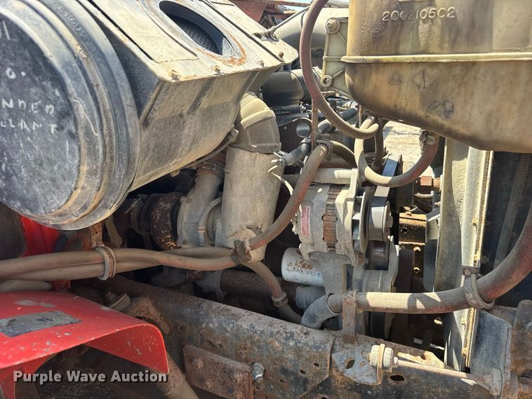 image for item DY3203 1997 International F4900 dump truck