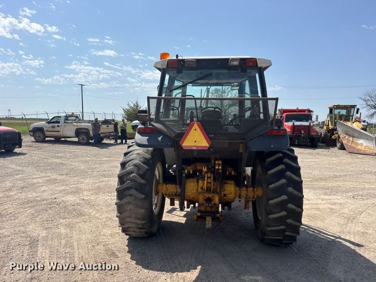 image for item DY3204 New Holland TS100 tractor