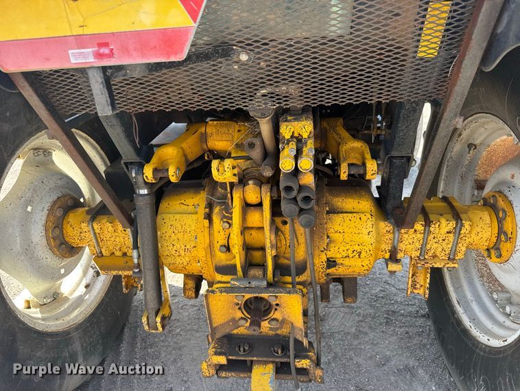 image for item DY3204 New Holland TS100 tractor