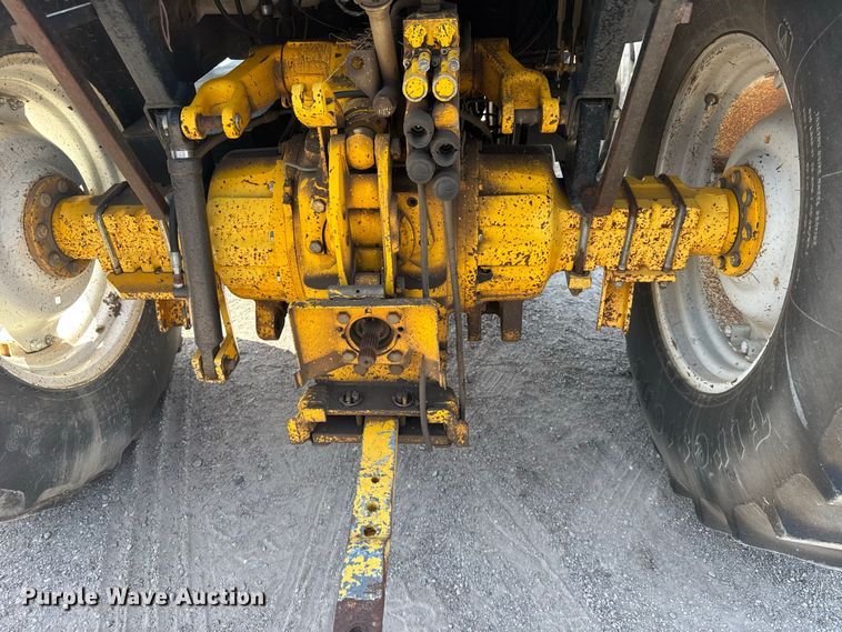 image for item DY3204 New Holland TS100 tractor