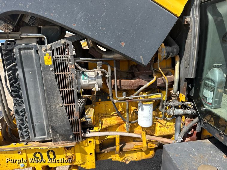 image for item DY3204 New Holland TS100 tractor
