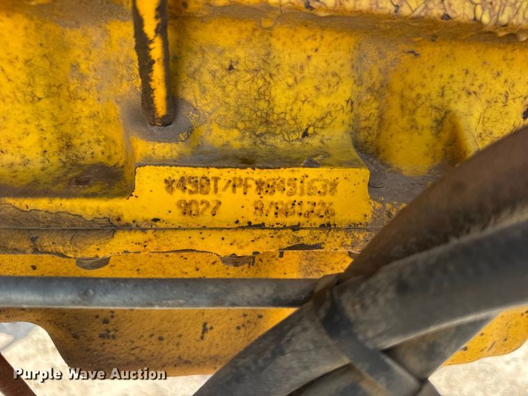 image for item DY3204 New Holland TS100 tractor