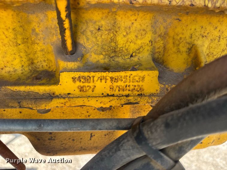 image for item DY3204 New Holland TS100 tractor
