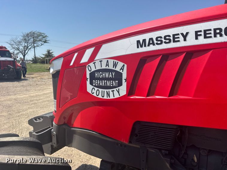 image for item DY3205 2013 Massey Ferguson 6615 MFWD tractor