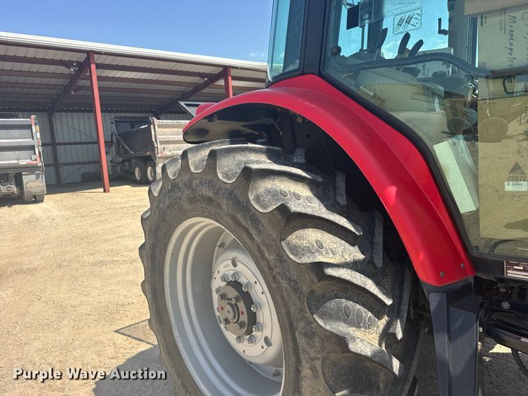 image for item DY3205 2013 Massey Ferguson 6615 MFWD tractor