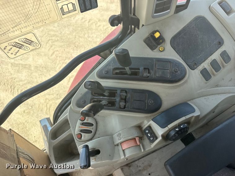 image for item DY3205 2013 Massey Ferguson 6615 MFWD tractor