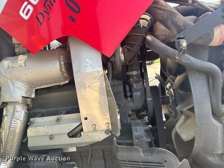 image for item DY3205 2013 Massey Ferguson 6615 MFWD tractor