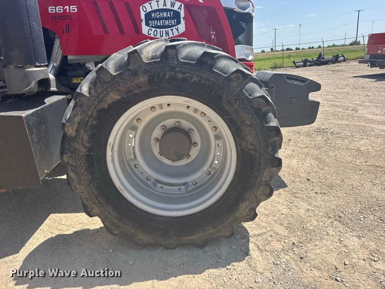 image for item DY3205 2013 Massey Ferguson 6615 MFWD tractor