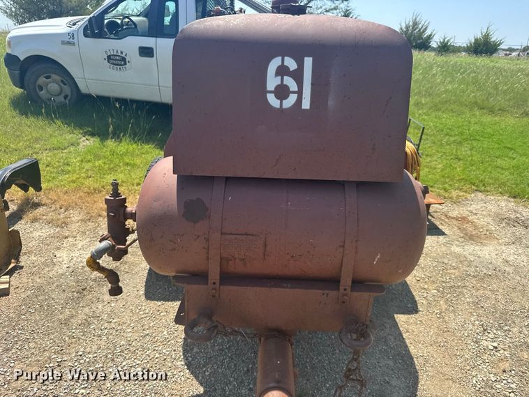 image for item DY3206 Gardner Denver air compressor