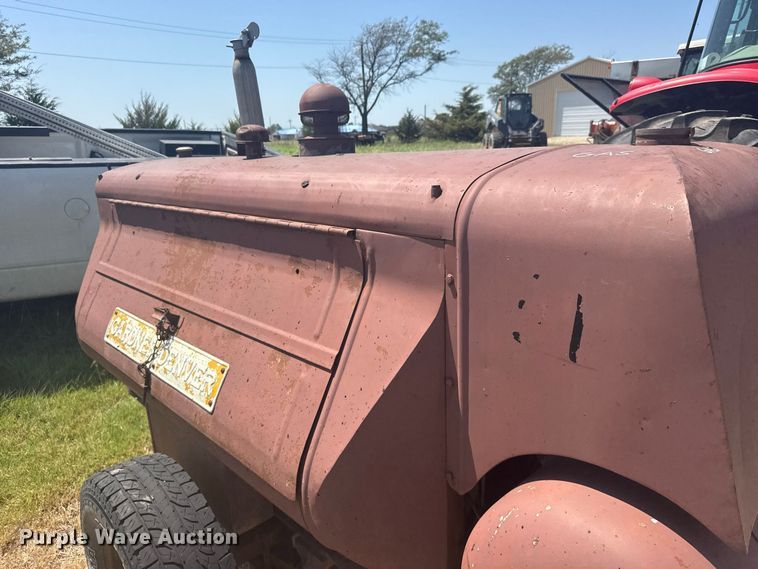 image for item DY3206 Gardner Denver air compressor