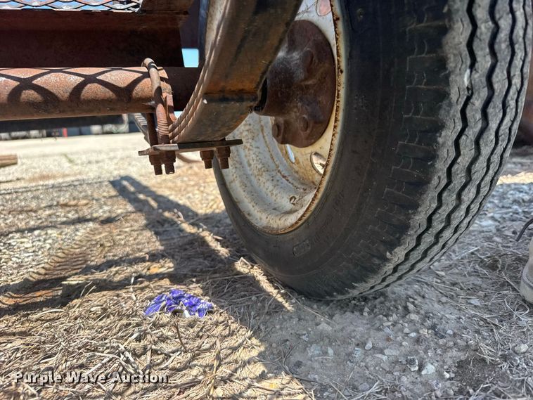 image for item DY3207 Utility trailer