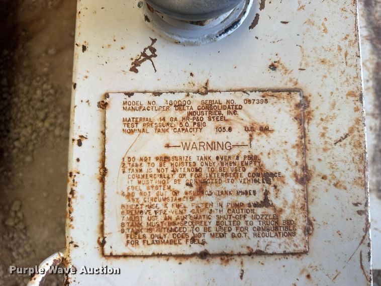 image for item DY3208 (3) fuel tanks