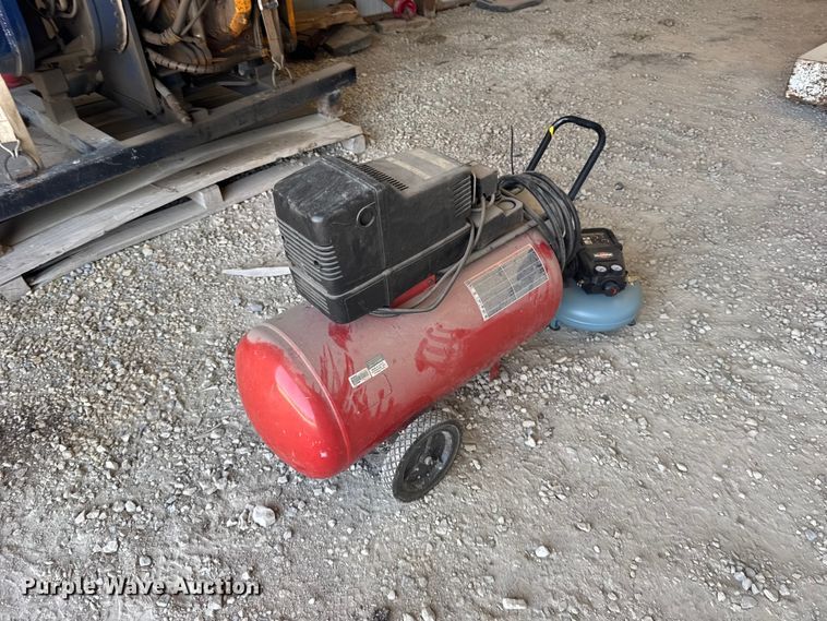 image for item DY3209 (2) air compressors