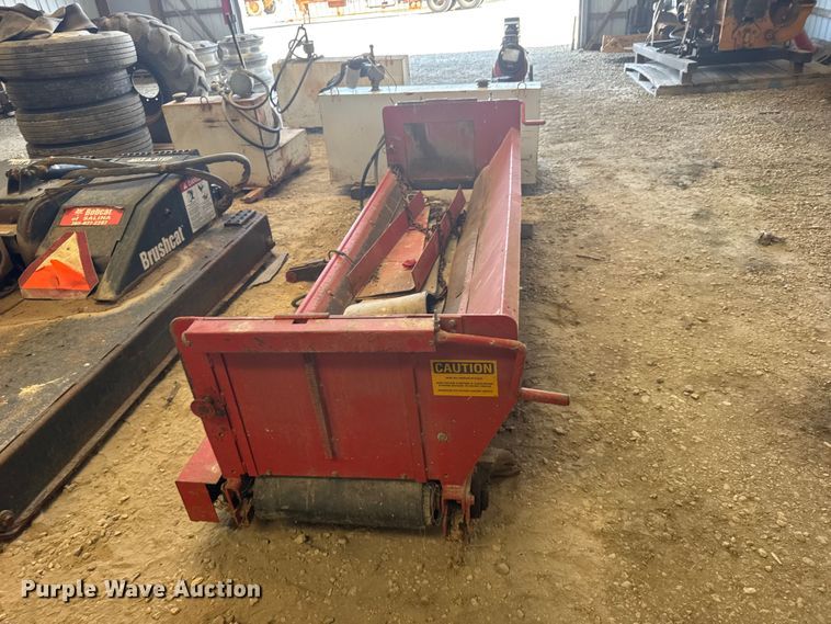 image for item DY3210 HTC shoulder conveyor