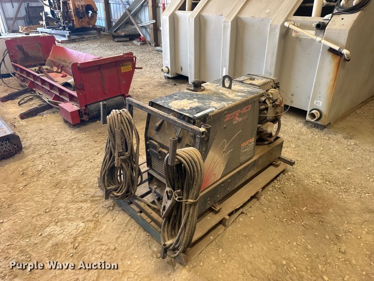 Red-D-Arc ZE-10 welder/generator