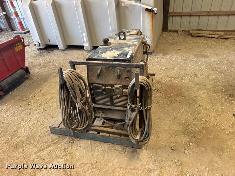 image for item DY3211 Red-D-Arc ZE-10 welder/generator
