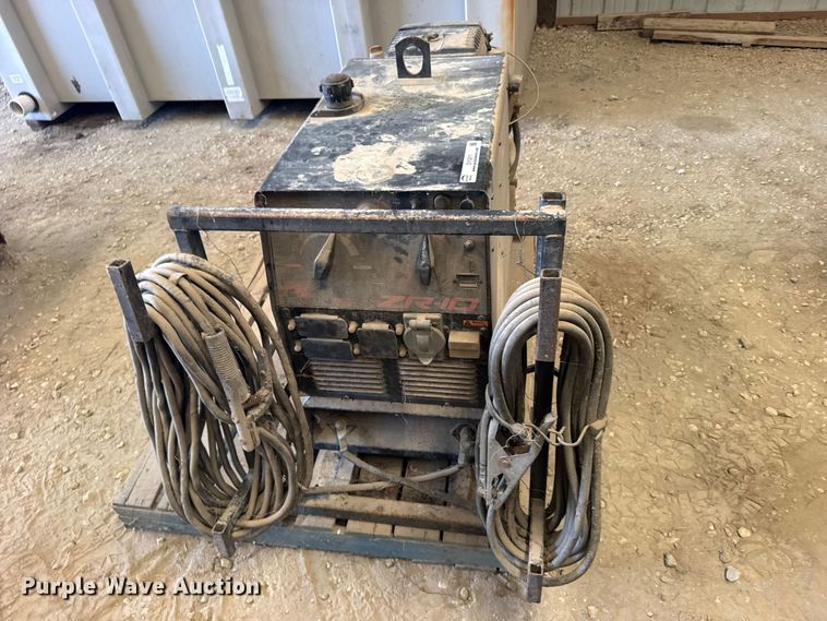 image for item DY3211 Red-D-Arc ZE-10 welder/generator