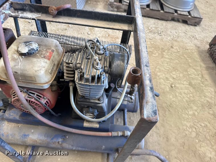 image for item DY3215 Air compressor
