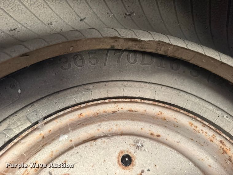 image for item DY3219 Tires and wheels