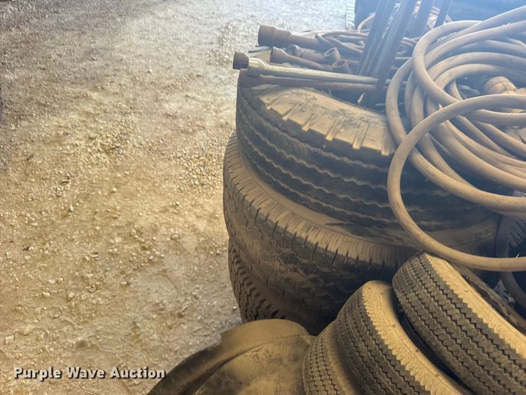 image for item DY3219 Tires and wheels