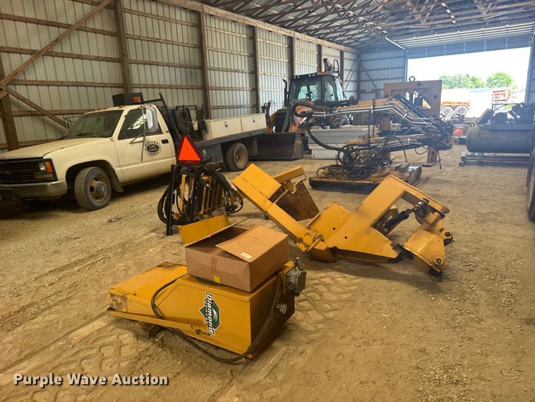 image for item DY3220 Diamond Mowers side boom rotary mower