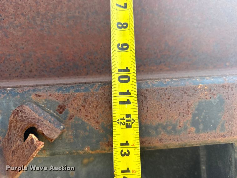 image for item DY3221 2000 Mack CH613 dump truck