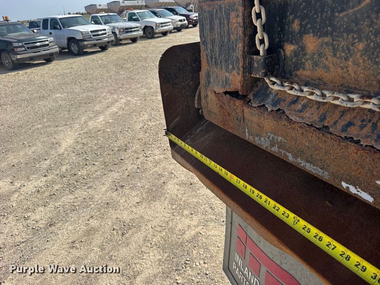 image for item DY3221 2000 Mack CH613 dump truck