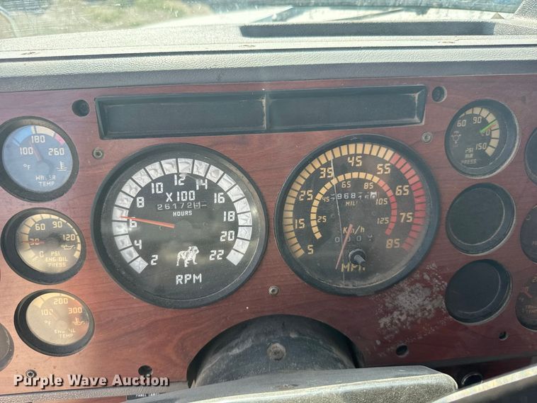 image for item DY3221 2000 Mack CH613 dump truck