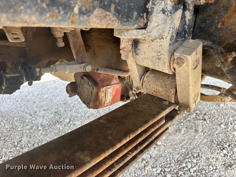 image for item DY3221 2000 Mack CH613 dump truck