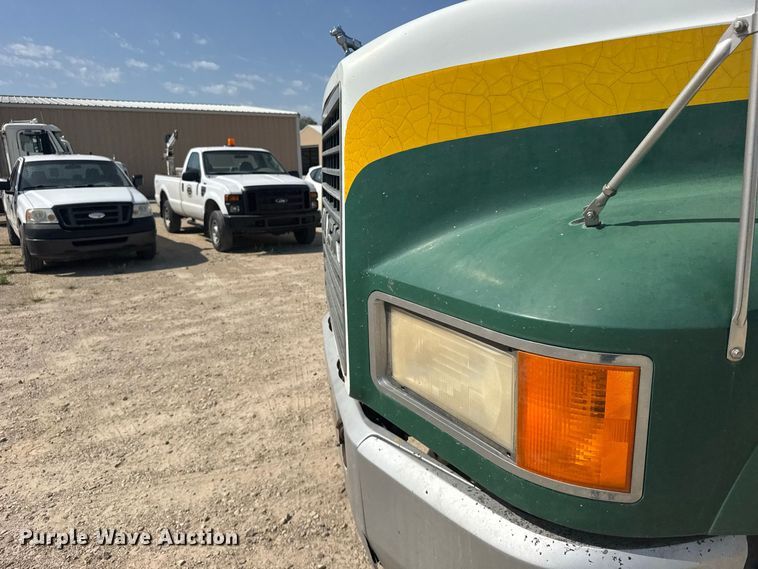 image for item DY3222 1998 Mack CH613 dump truck