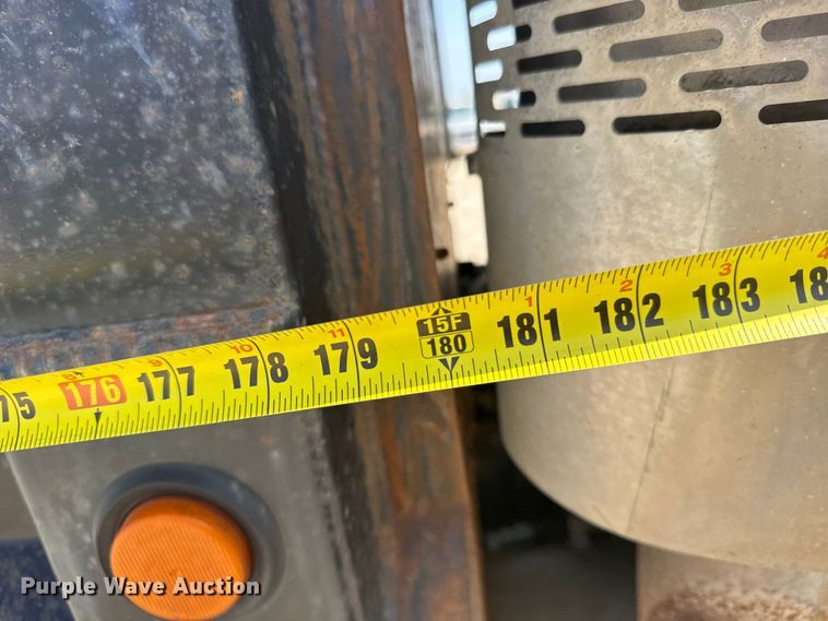 image for item DY3222 1998 Mack CH613 dump truck