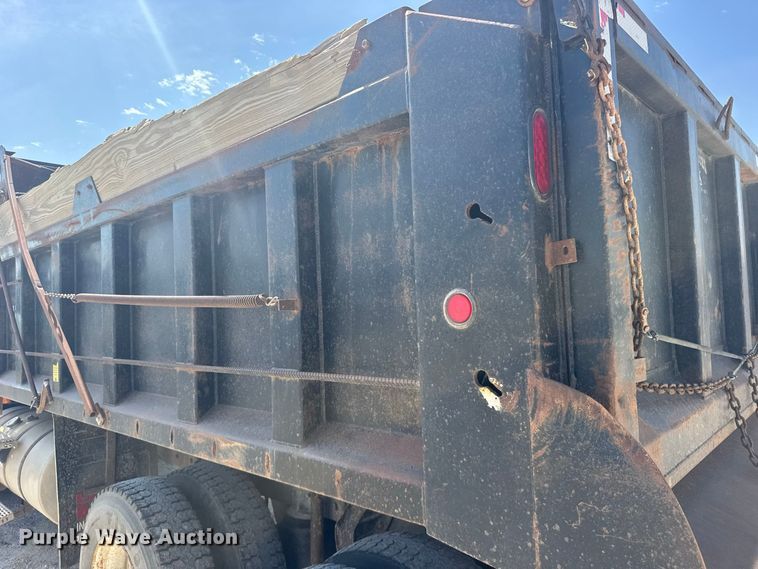 image for item DY3222 1998 Mack CH613 dump truck