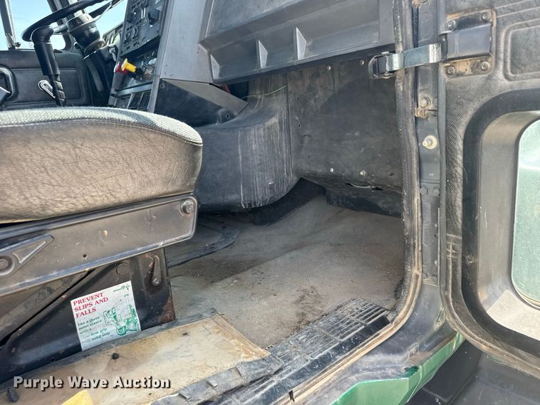 image for item DY3222 1998 Mack CH613 dump truck