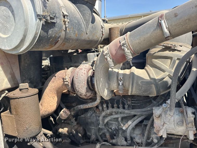 image for item DY3222 1998 Mack CH613 dump truck