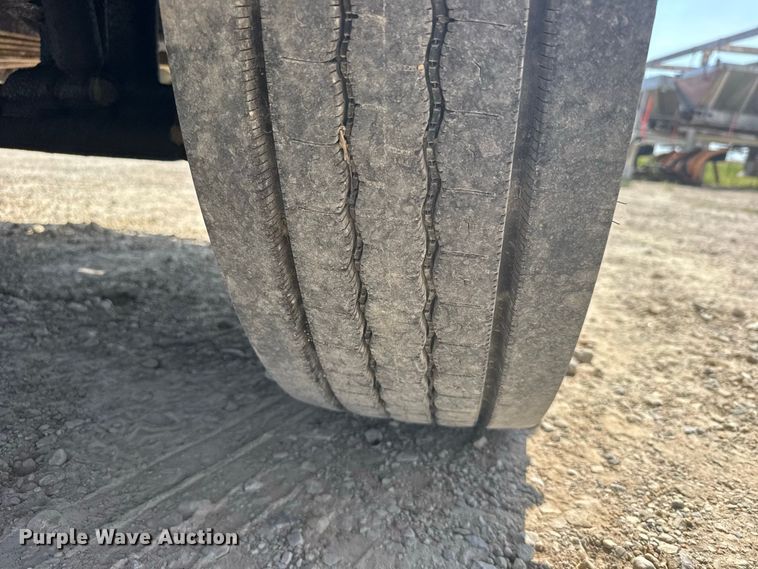 image for item DY3222 1998 Mack CH613 dump truck