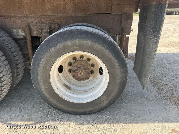 image for item DY3222 1998 Mack CH613 dump truck