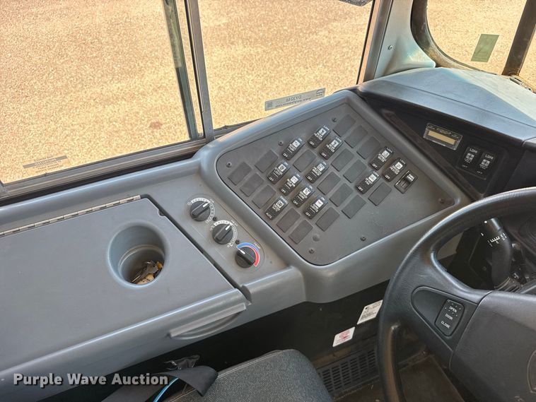 image for item DY3248 2008 International PB10500 school bus