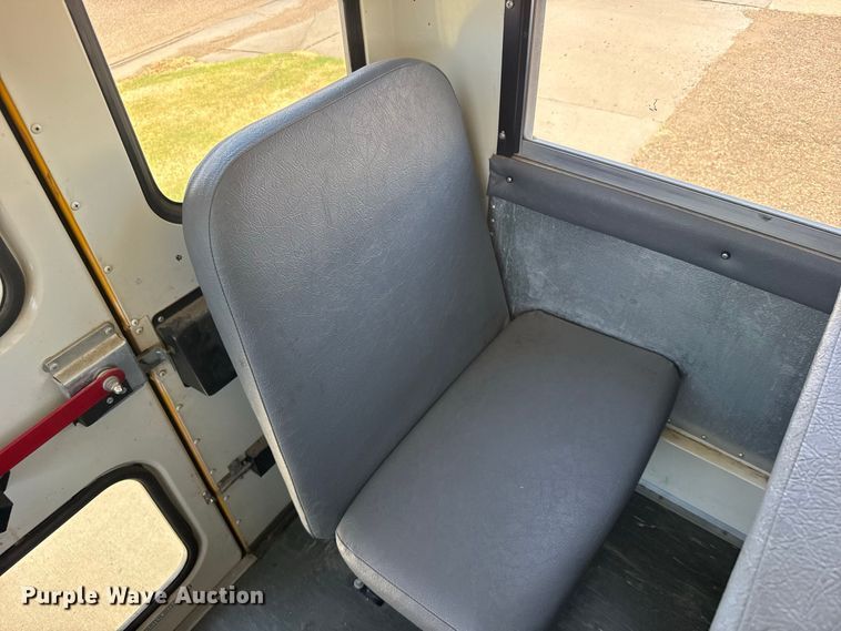 image for item DY3248 2008 International PB10500 school bus
