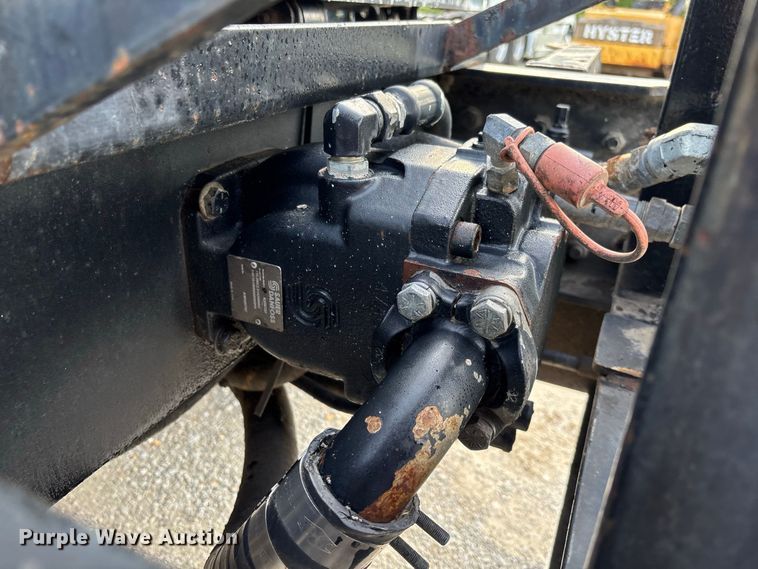 image for item DZ4535 2011 International WorkStar 7500 dump truck