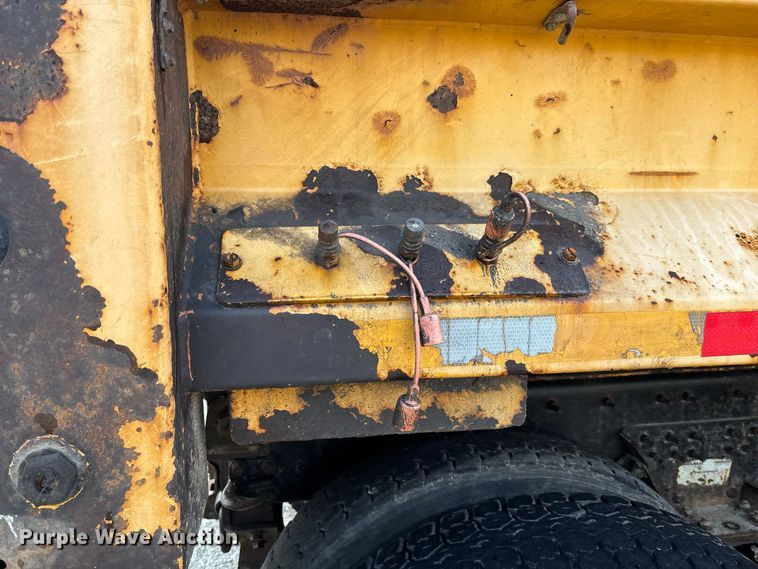 image for item DZ4535 2011 International WorkStar 7500 dump truck
