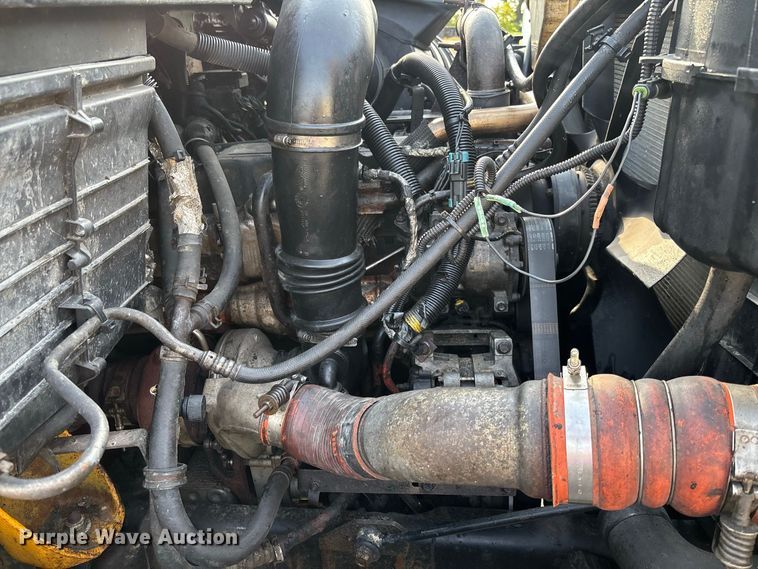 image for item DZ4535 2011 International WorkStar 7500 dump truck