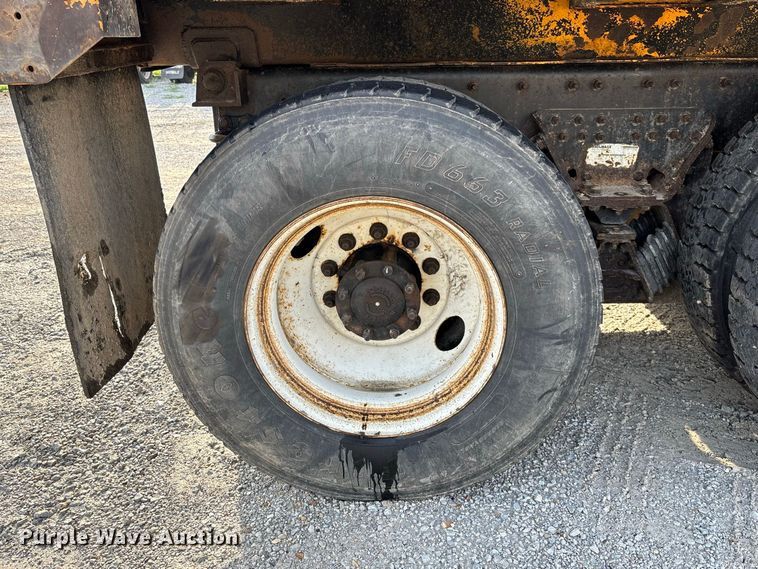 image for item DZ4535 2011 International WorkStar 7500 dump truck