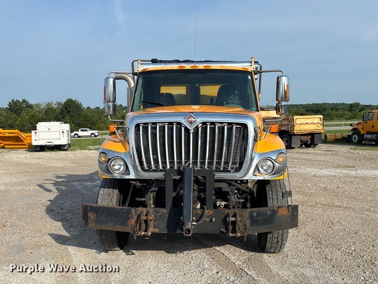 image for item DZ4536 2009 International WorkStar 7500 dump truck