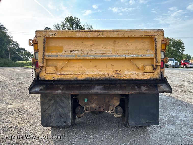 image for item DZ4536 2009 International WorkStar 7500 dump truck