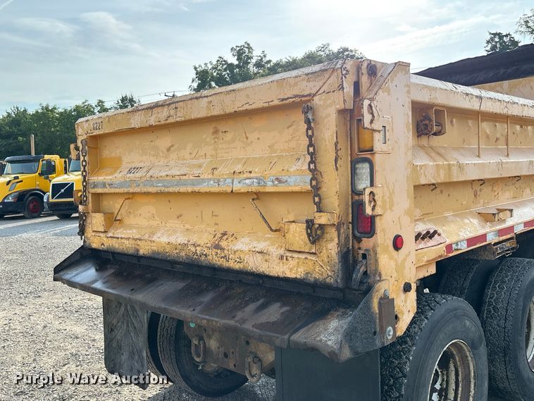 image for item DZ4536 2009 International WorkStar 7500 dump truck